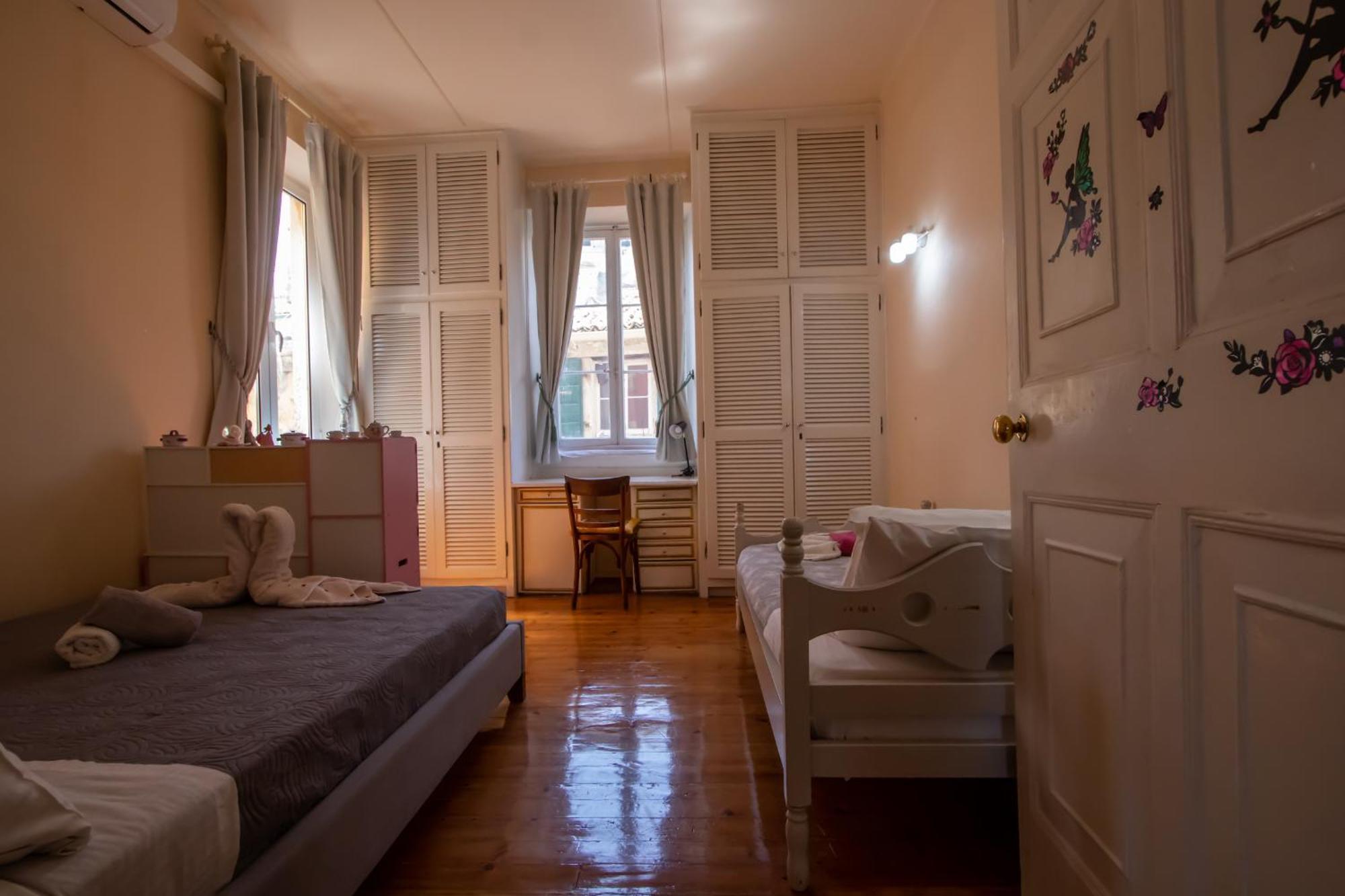 Elenis, In The Heart Of The Old Town Apartment Corfu  Buitenkant foto
